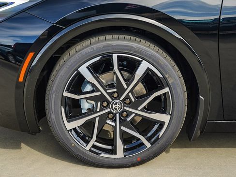 New 2026 Toyota Prius XSE image 11