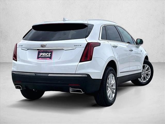 Used 2025 Cadillac XT5 Luxury FWD image 2
