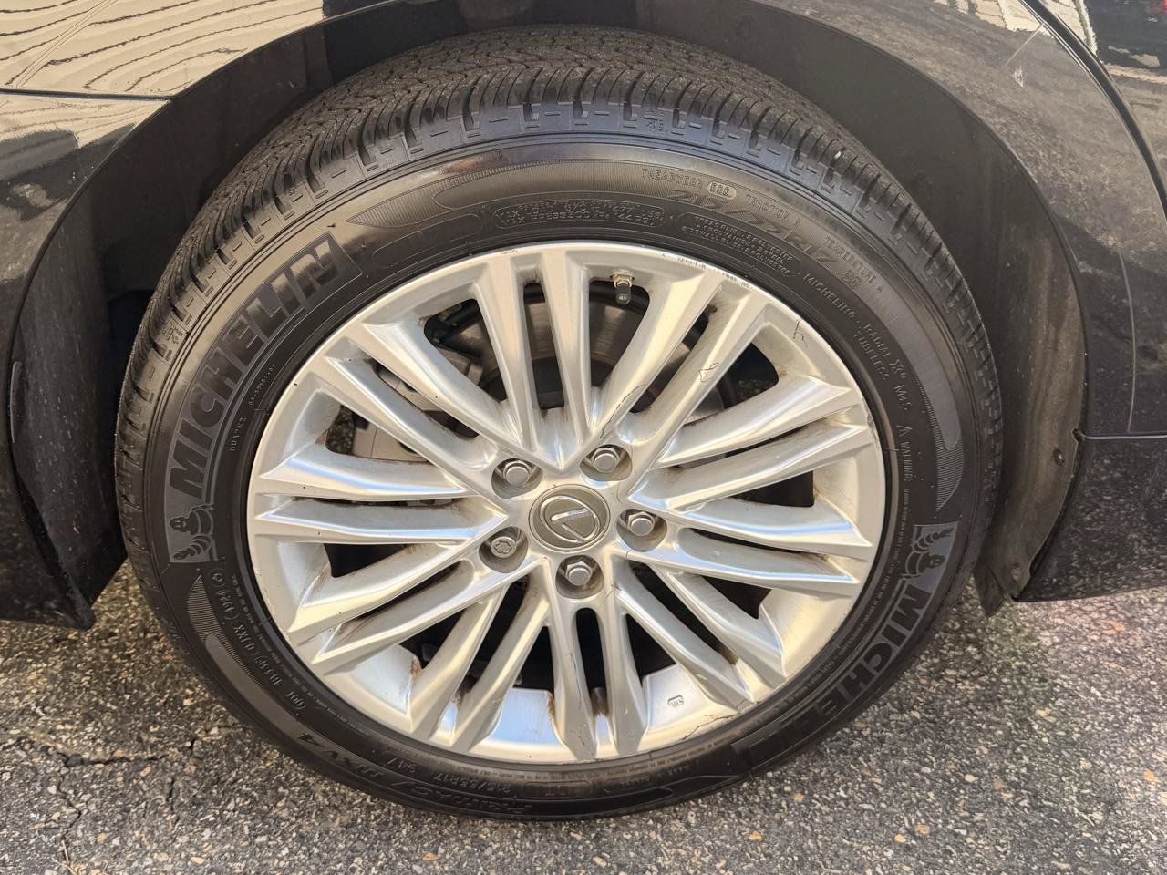 Used 2015 Lexus ES 350 w/ Luxury Package FWD image 13