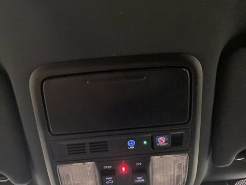 Certified 2024 Honda Passport Black Edition image 15