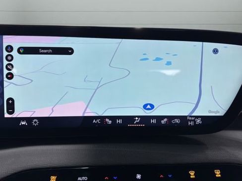 Used 2025 Buick Enclave Preferred image 15