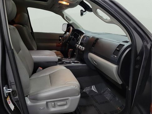 Certified 2021 Toyota Sequoia Platinum image 15