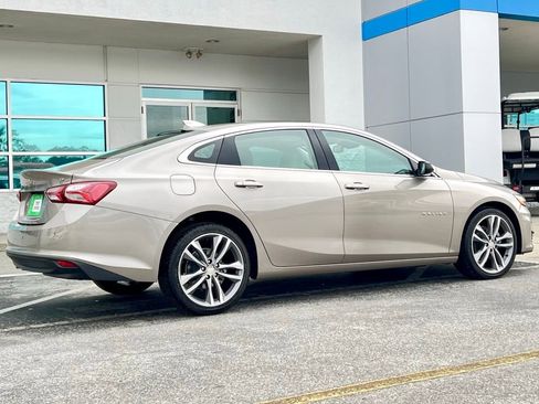 Used 2024 Chevrolet Malibu LT image 4