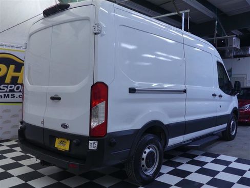 Used 2018 Ford Transit 250 148 Medium Roof image 7
