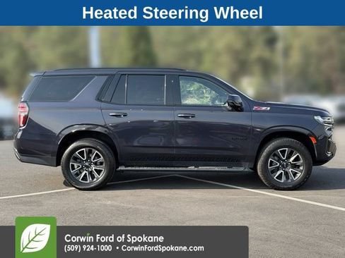 Used 2022 Chevrolet Tahoe Z71 w/ Luxury Package AWD/4WD image 10