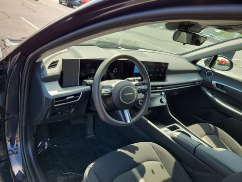 Used 2025 Hyundai Sonata SEL FWD image 15
