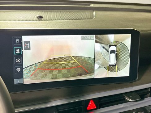 Used 2024 Kia Sorento SX Prestige image 17