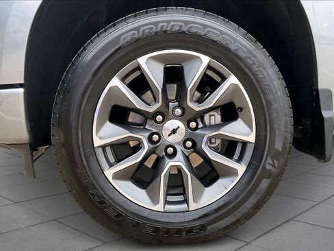 Used 2024 Chevrolet Silverado 1500 RST image 12
