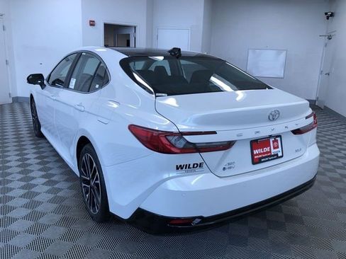 New 2026 Toyota Camry XLE AWD/4WD image 12