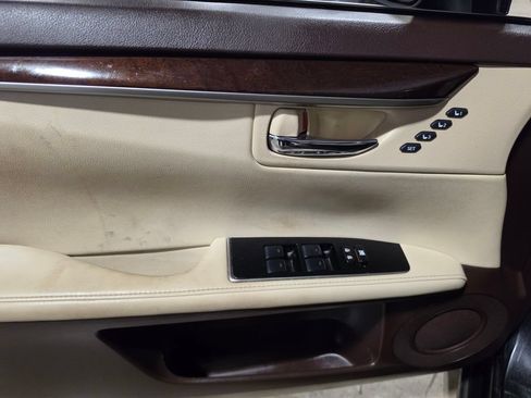 Used 2017 Lexus ES 350 w/ Navigation System Package FWD image 6