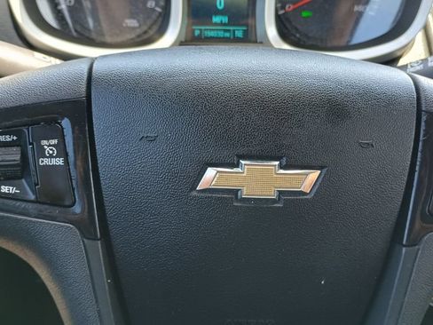 Used 2016 Chevrolet Equinox LS FWD image 12