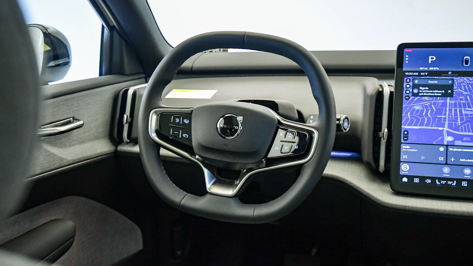 New 2026 Volvo EX30 Ultra w/ Climate Package AWD/4WD image 13