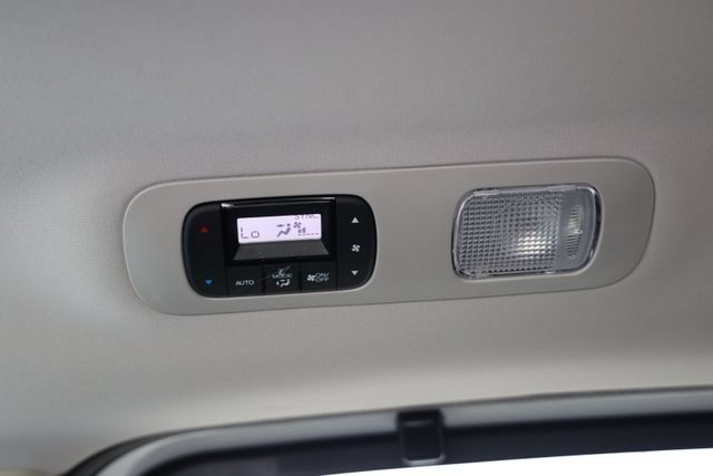 New 2026 Honda Odyssey Touring image 32