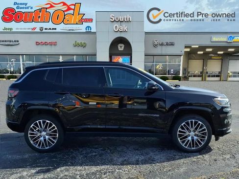 Used 2023 Jeep Compass Limited w/ Elite Group AWD/4WD image 2