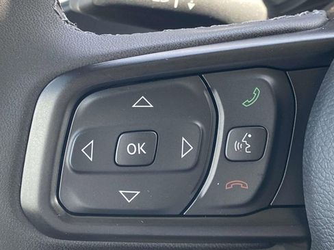 New 2026 Jeep Gladiator Sport AWD/4WD image 27