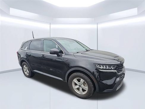 Used 2023 Kia Sorento LX AWD/4WD image 8