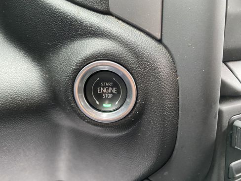 Used 2024 Chevrolet Silverado 2500 Custom w/ Custom Convenience Package image 27