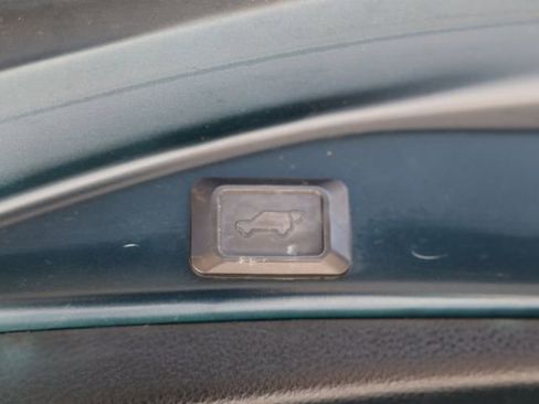 Used 2017 Toyota RAV4 Limited AWD/4WD image 12