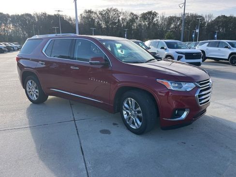Used 2018 Chevrolet Traverse High Country image 11