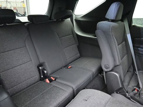 New 2026 Chevrolet Traverse LT w/ Driver Confidence Package image 11