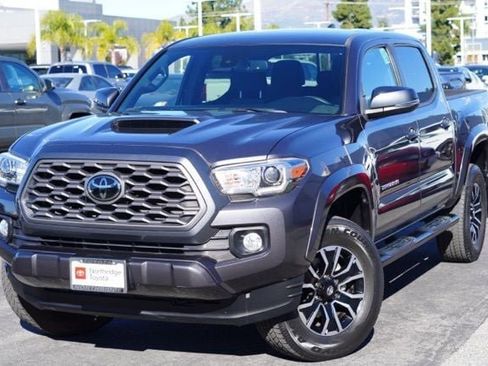 Used 2021 Toyota Tacoma TRD Sport image 4