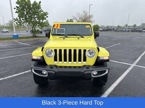 Used 2023 Jeep Wrangler Sahara image 10