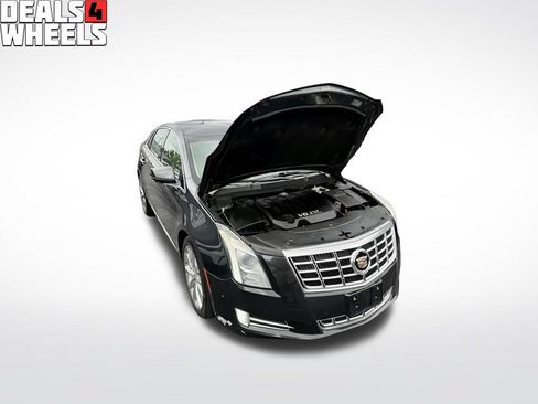 Used 2014 Cadillac XTS Luxury FWD image 4