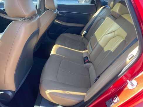 Used 2020 Hyundai Sonata Limited w/ Cargo Package image 6