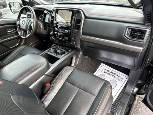 Used 2021 Nissan Titan PRO-4X w/ Pro-4x Convenience Package image 30
