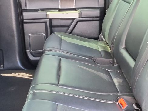 Used 2020 Ford F350 Lariat w/ Lariat Ultimate Package AWD/4WD image 11
