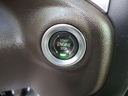 Used 2020 GMC Sierra 1500 SLT w/ SLT Premium Plus Package image 23