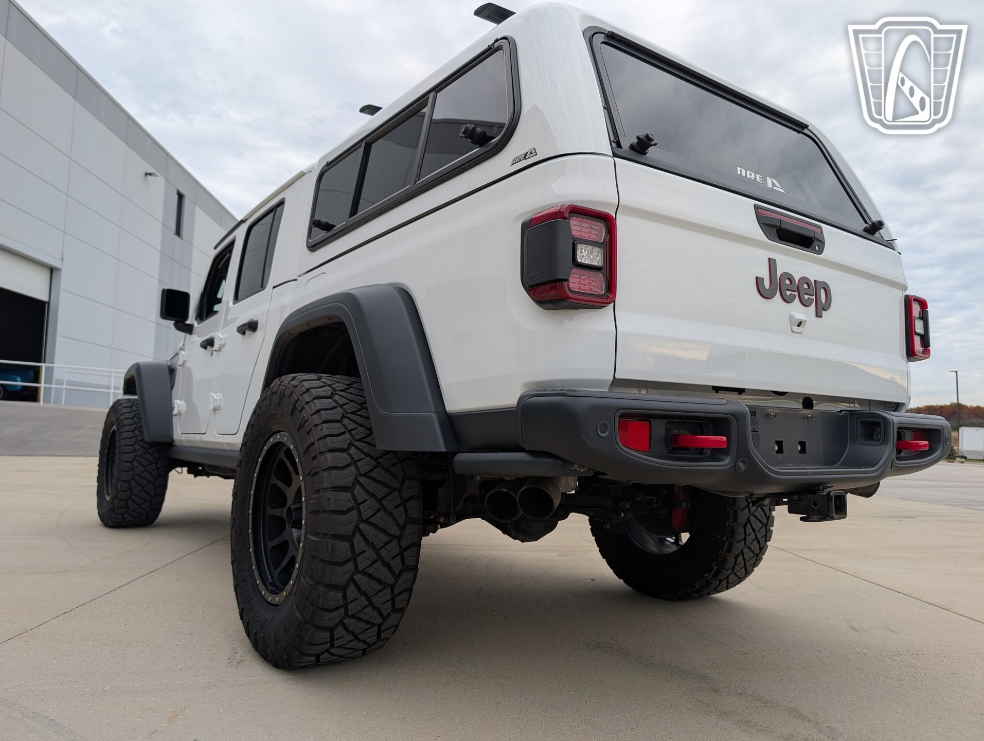 Used 2021 Jeep Gladiator Rubicon w/ Cold Weather Group AWD/4WD image 10