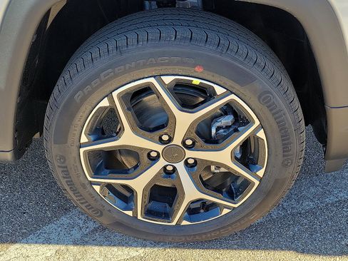 New 2026 Jeep Compass Limited image 7