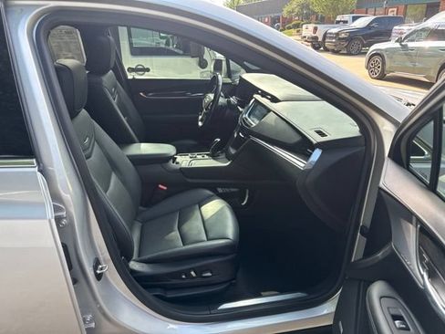 Used 2020 Cadillac XT5 Premium Luxury AWD/4WD image 30