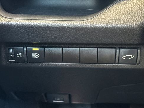 Certified 2023 Toyota RAV4 XLE Premium FWD image 33