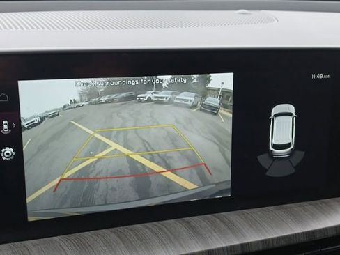 Used 2025 Kia Telluride EX w/ EX Captain's Chair Package image 17