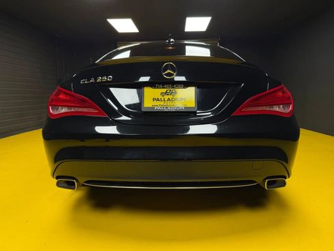 Used 2014 Mercedes-Benz CLA 250 image 5