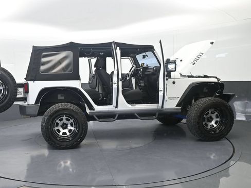 Used 2014 Jeep Wrangler Unlimited Sport w/ Power Convenience Group AWD/4WD image 73