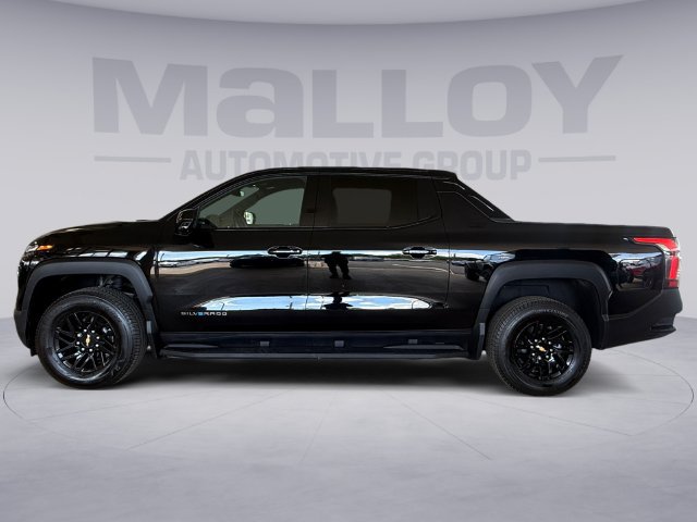 Used 2026 Chevrolet Silverado EV LT AWD/4WD image 2