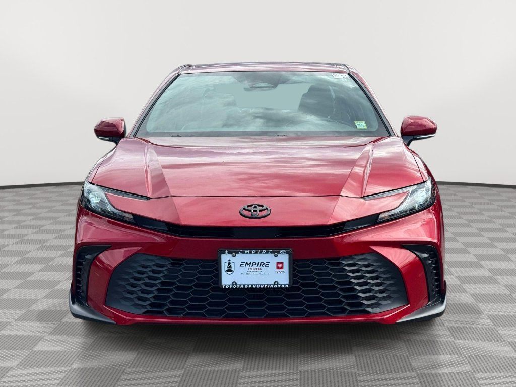 Used 2026 Toyota Camry SE w/ Convenience Package AWD/4WD image 2
