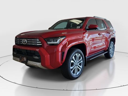 Used 2025 Toyota 4Runner Limited AWD/4WD image 5