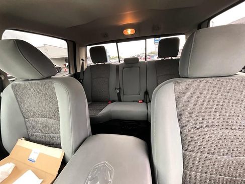 Used 2016 RAM 1500 Big Horn AWD/4WD image 36