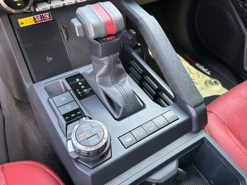 Used 2025 Toyota Tacoma TRD Pro AWD/4WD image 27