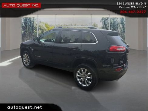 Used 2015 Jeep Cherokee Limited w/ Luxury Group AWD/4WD image 7