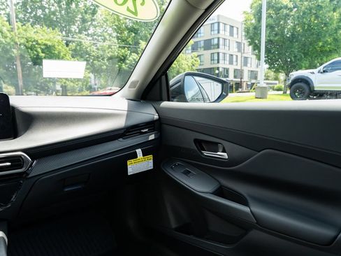 New 2026 Nissan Sentra SV w/ Floor Mat Package FWD image 10
