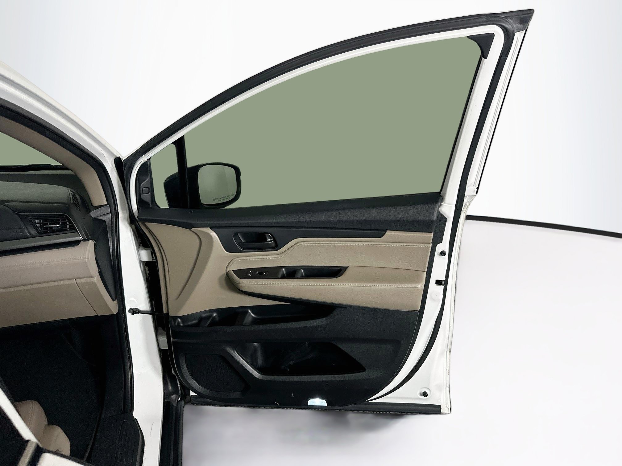 Used 2020 Honda Odyssey EX image 31