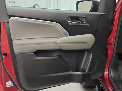 Used 2025 Chevrolet Colorado ZR2 image 26