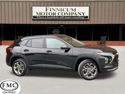 Used 2025 Chevrolet Trax LT w/ LT Convenience Package