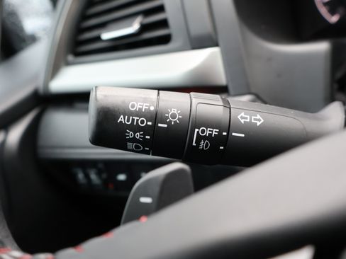 Used 2025 Honda Odyssey Sport-L image 38