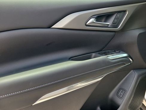 New 2026 Chevrolet Traverse LT FWD image 17